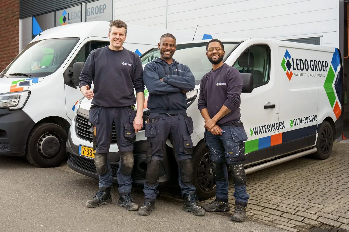 LEDO team voor de bedrijfsbussen